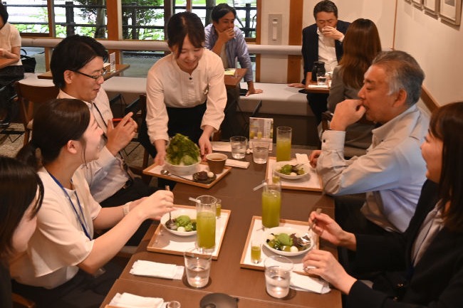 Traditional crafts meet Japanese tea: Kimikura opens new store at Takumishuku (Suruga Ward), Shizuoka